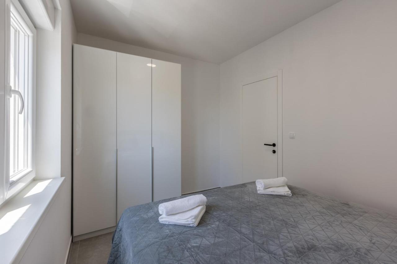 Carpe Diem Luxury Apartments 罗戈兹尼察 外观 照片
